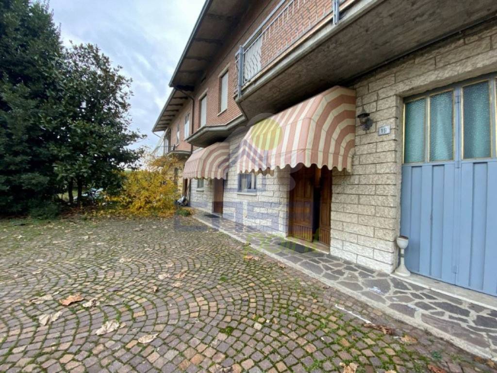Casa indipendente a Gualtieri in Via Magnano - Foto 3