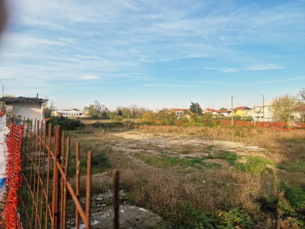Terreno a Vigevano in Via Pier Luigi Albini - Foto 5