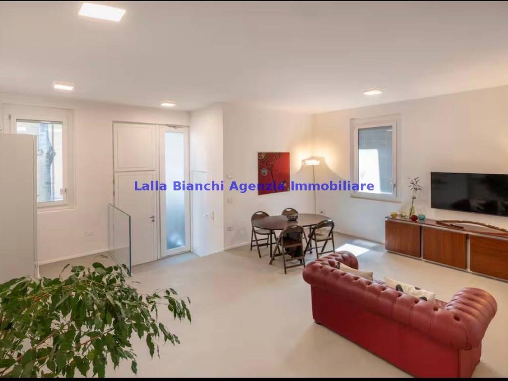 Appartamento a Pesaro in VIA VIRGILIO - Foto 2