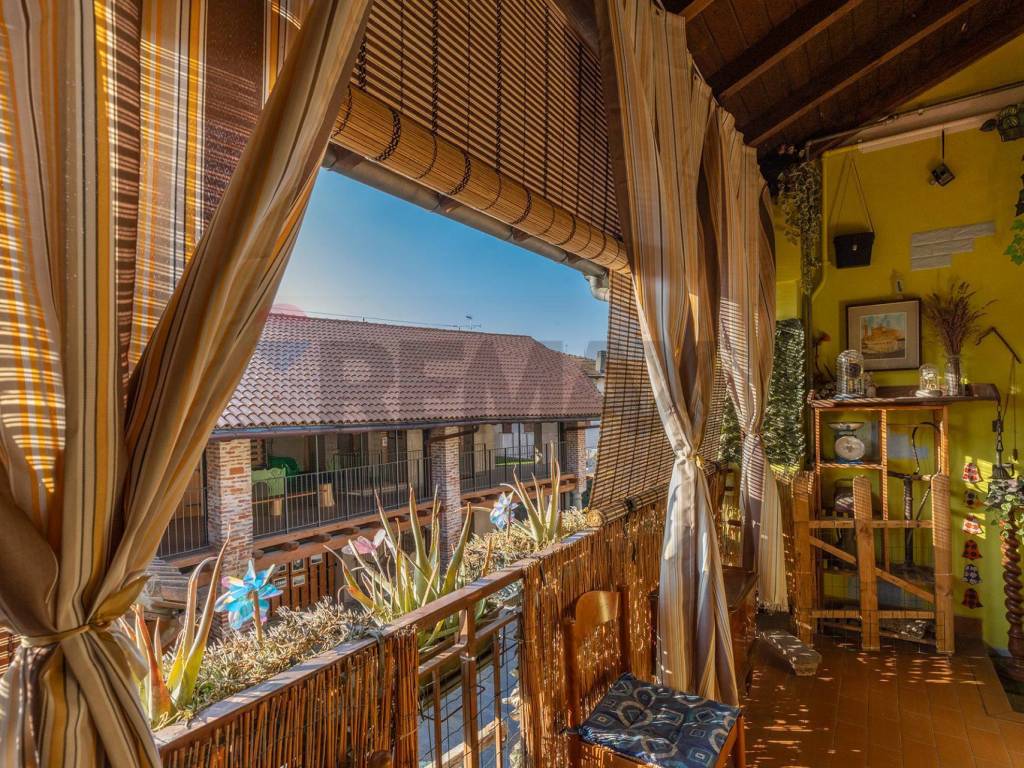 Appartamento a Cairate in VIA BERTANI, 10 - Foto 4