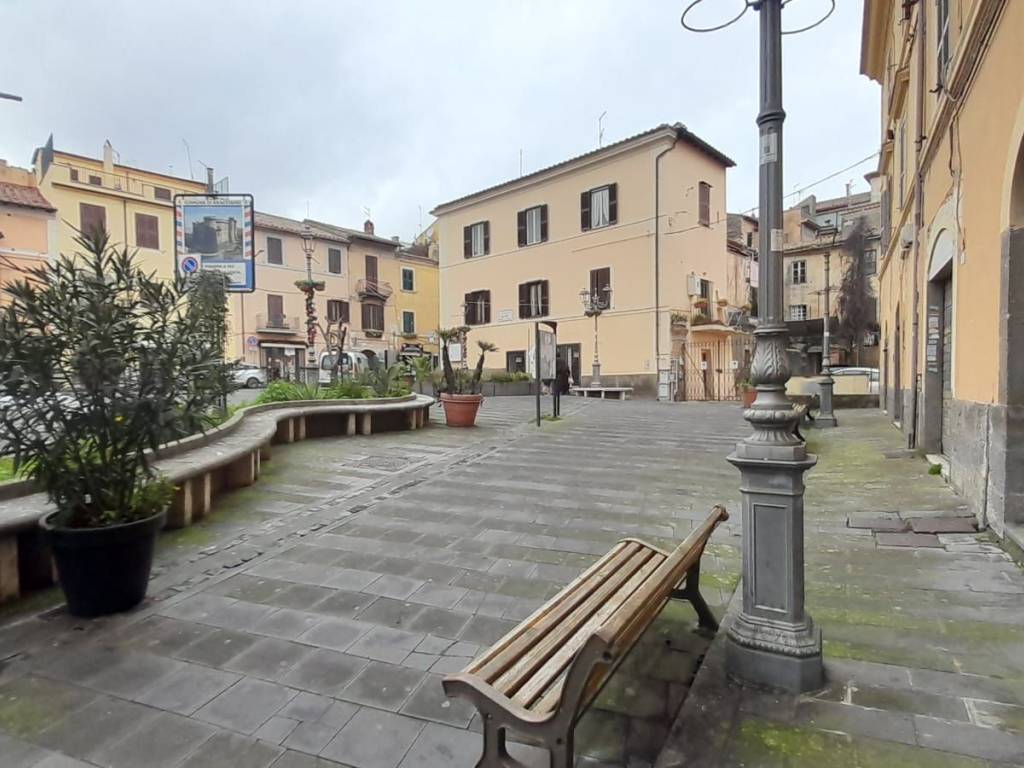 Immobile a Bracciano in Piazza Roma - Foto 2