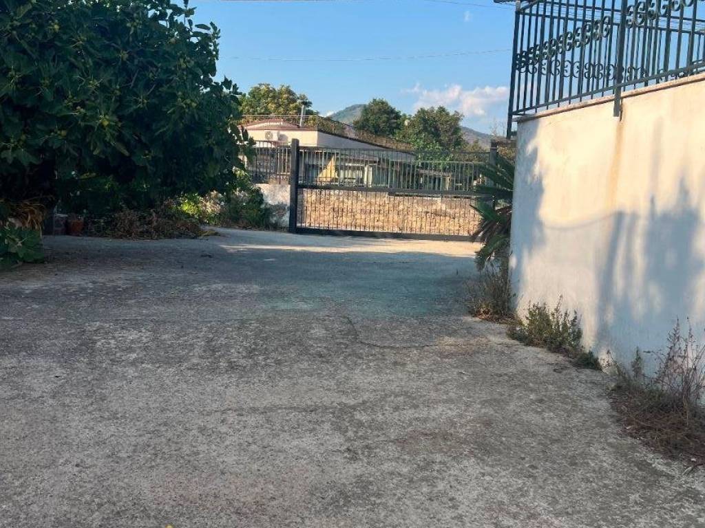 Villa a Nocera inferiore in Via Ludovico Ariosto - Foto 5