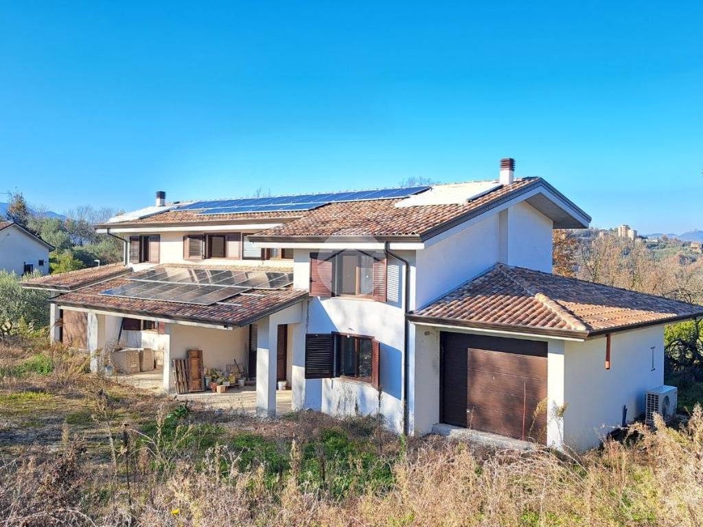 Villa a Frosinone in Via Capo Barile, 2 - Foto 3