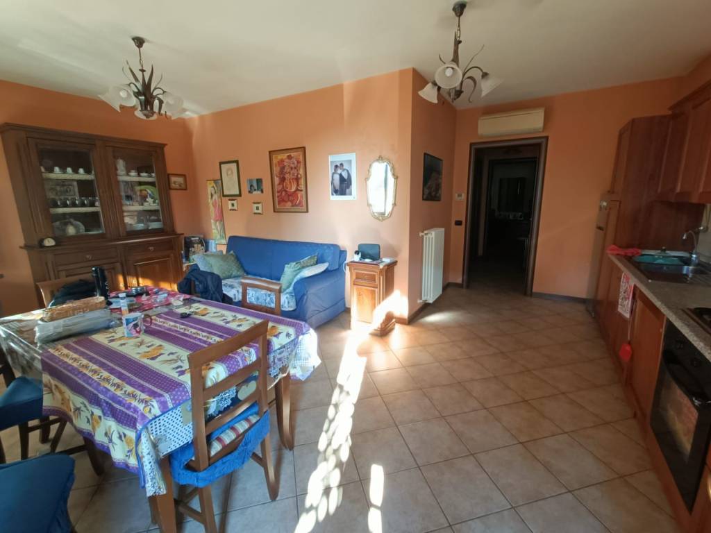 Appartamento a Brescello in Via Mirco Martignoni - Foto 3