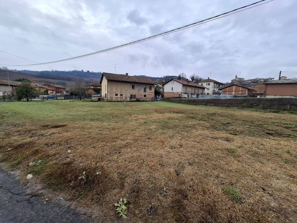 Terreno a Castagnito in Via Passatore - Foto 2