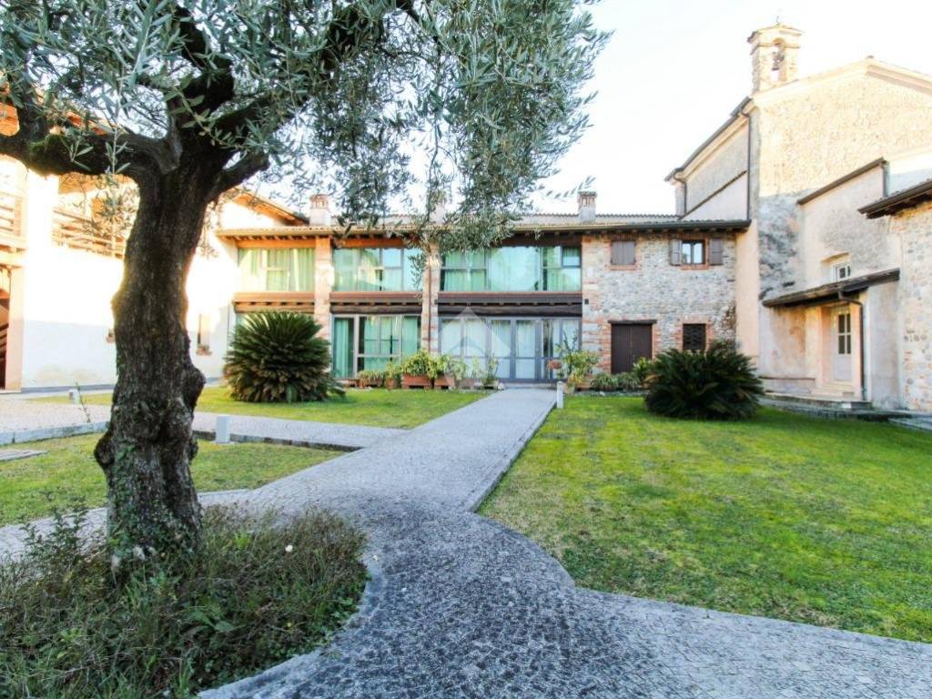 Casa indipendente a Salò in Via Valene - Foto 4