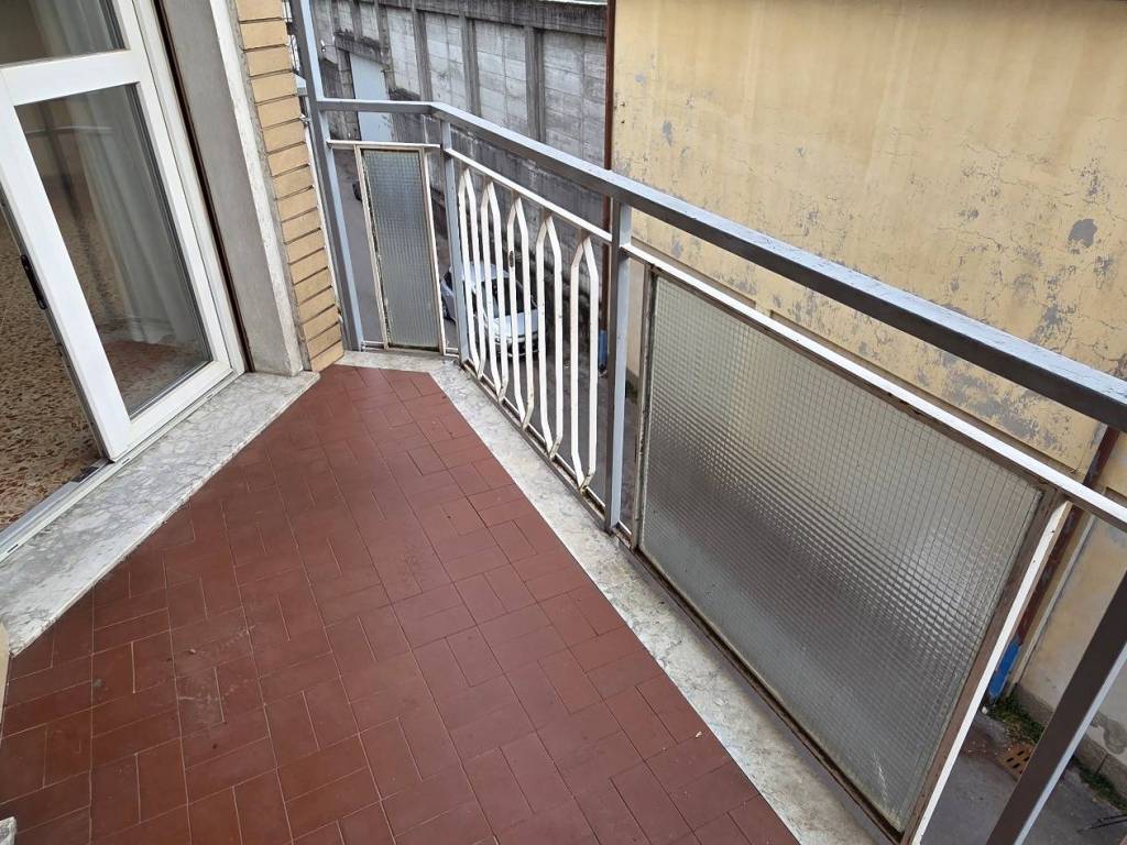 Appartamento a Erba in Via A. Vanossi, 12 - Foto 5