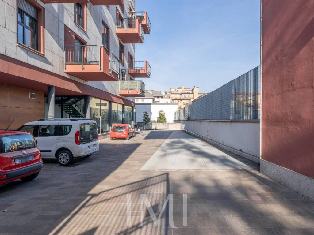 Box / garage a Milano in Viale Cassala, 55 - Foto 3
