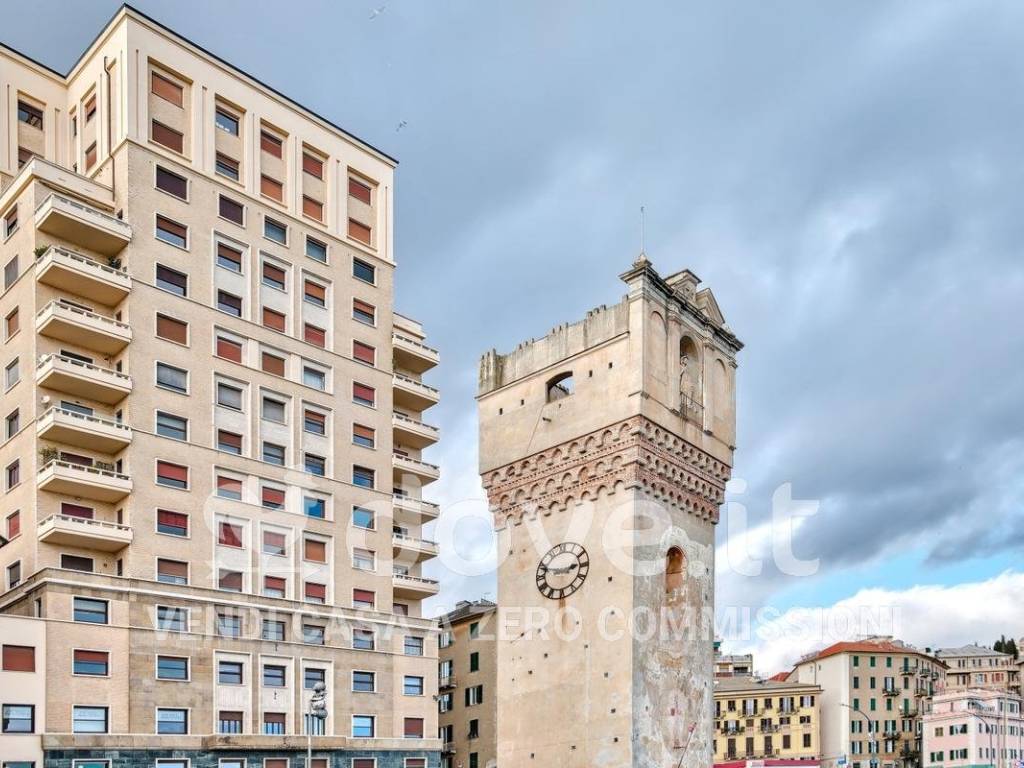 Appartamento a Savona in Piazza Leon Pancaldo, 3 - Foto 4