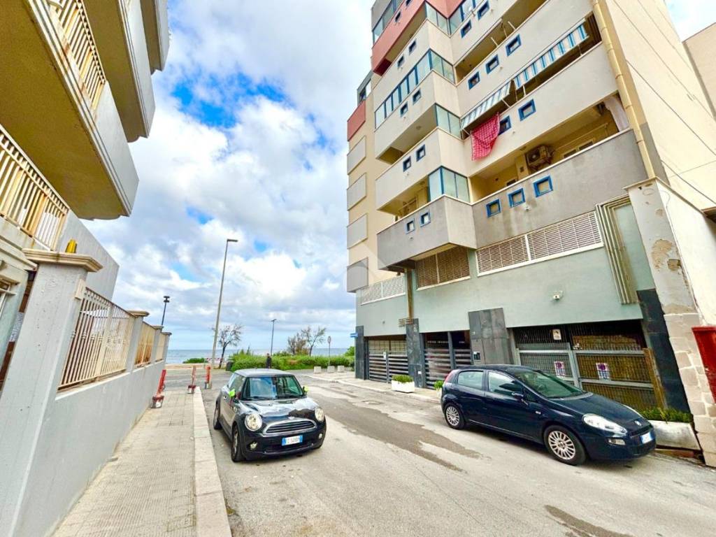 Appartamento a Bari in VIA VITTORIO BODINI - Foto 3