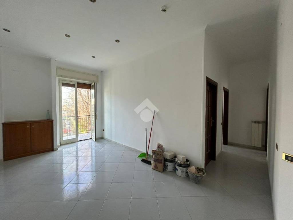 Appartamento a Casoria in Via III Trav. Ferdinando Russo, 9 - Foto 3