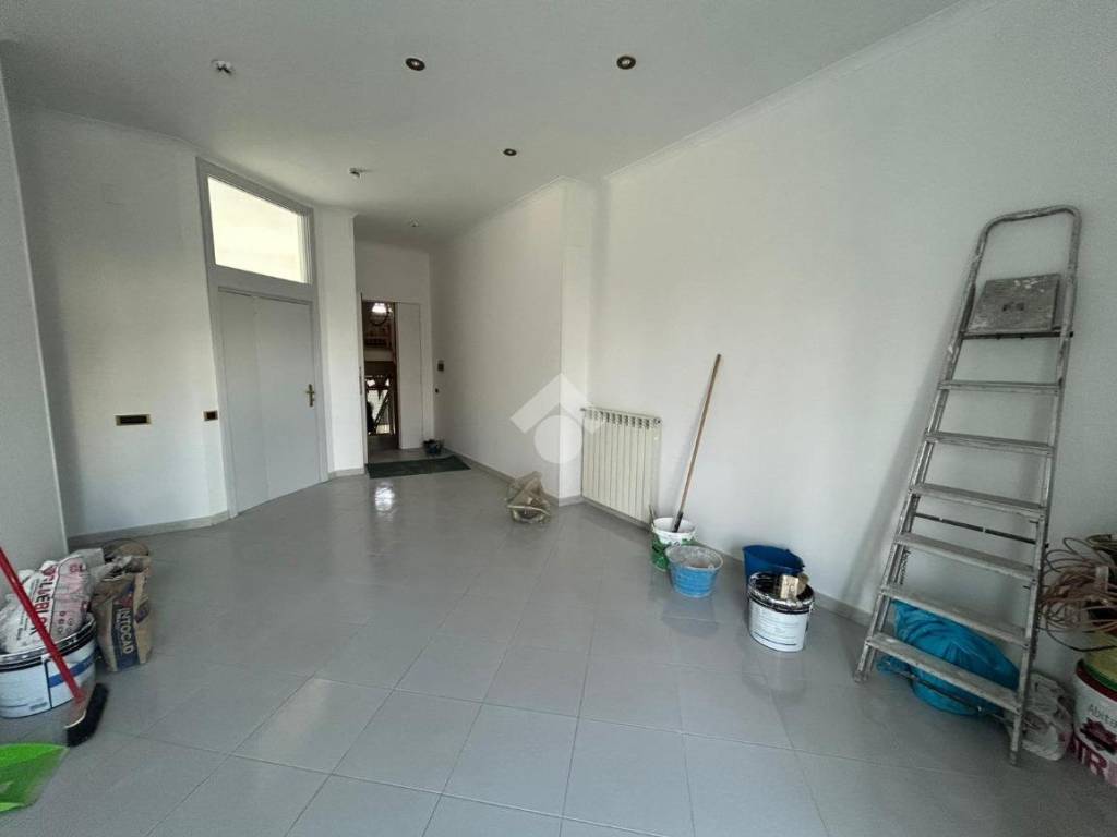 Appartamento a Casoria in Via III Trav. Ferdinando Russo, 9 - Foto 4
