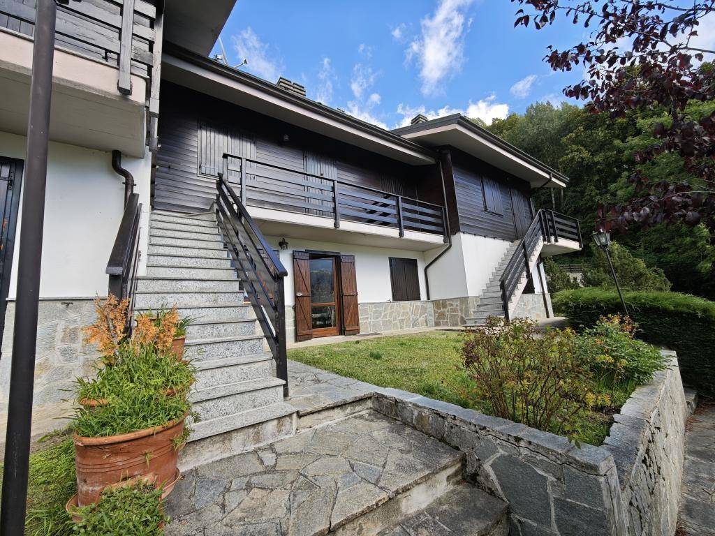 Appartamento a Antey-saint-andrè in Frazione Petit Antey - Foto 2