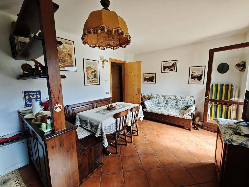 Appartamento a Antey-saint-andrè in Frazione Petit Antey - Foto 4