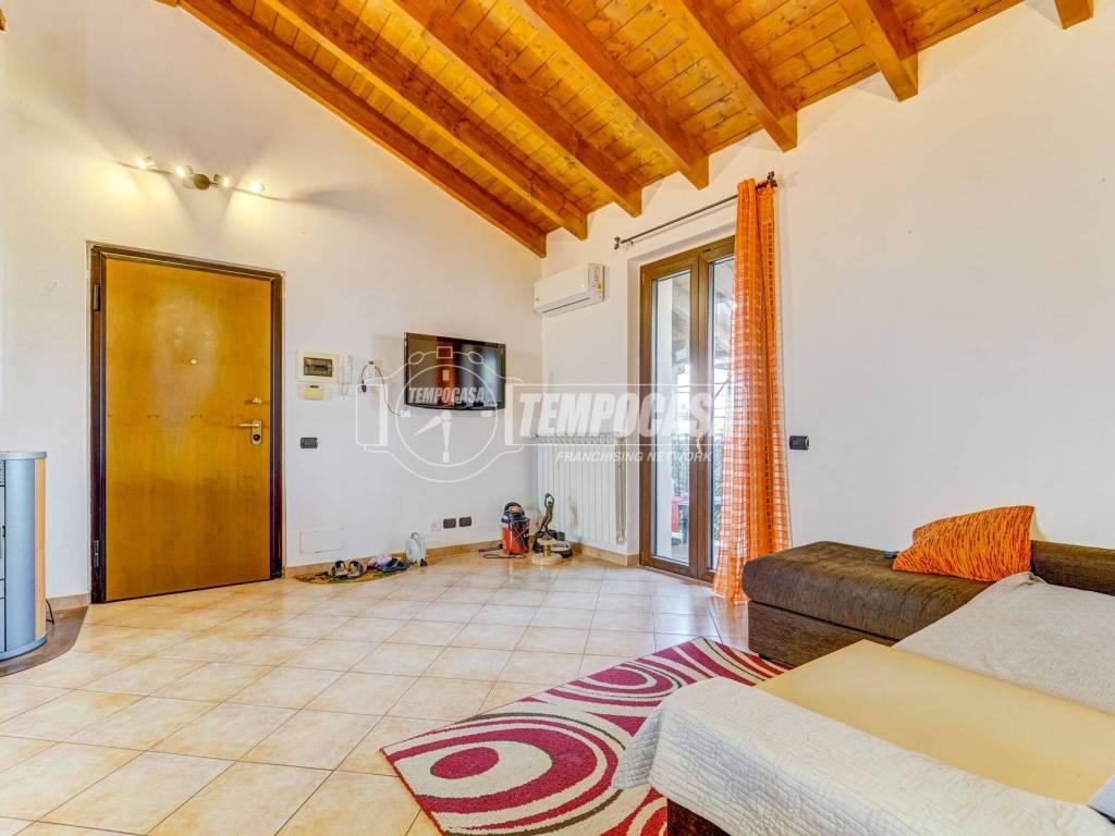 Appartamento a Fagnano olona in Via Dante Alighieri 127 - Foto 3
