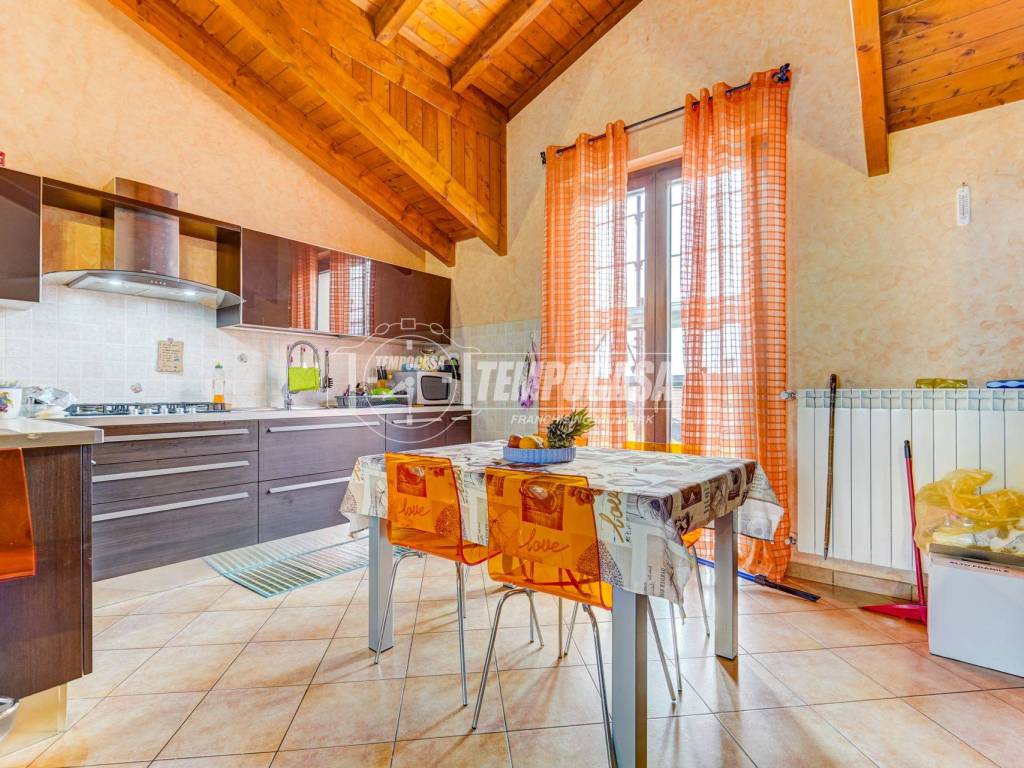 Appartamento a Fagnano olona in Via Dante Alighieri 127 - Foto 5