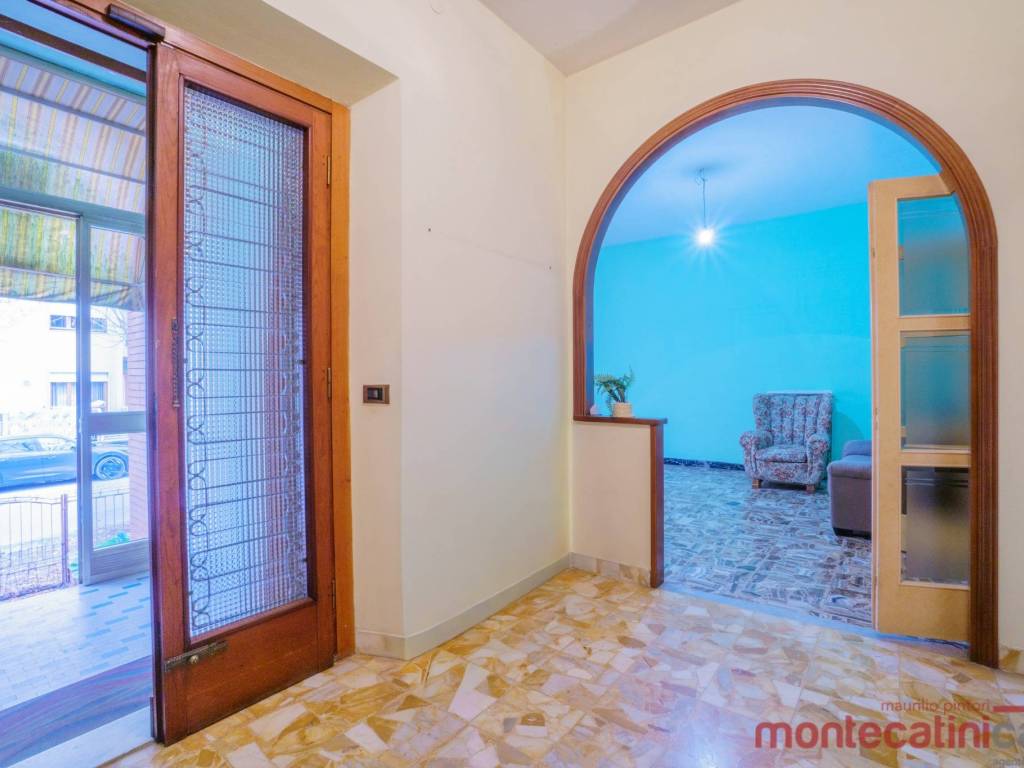 Villa a Montecatini-terme in Via Arrigo Boito - Foto 2