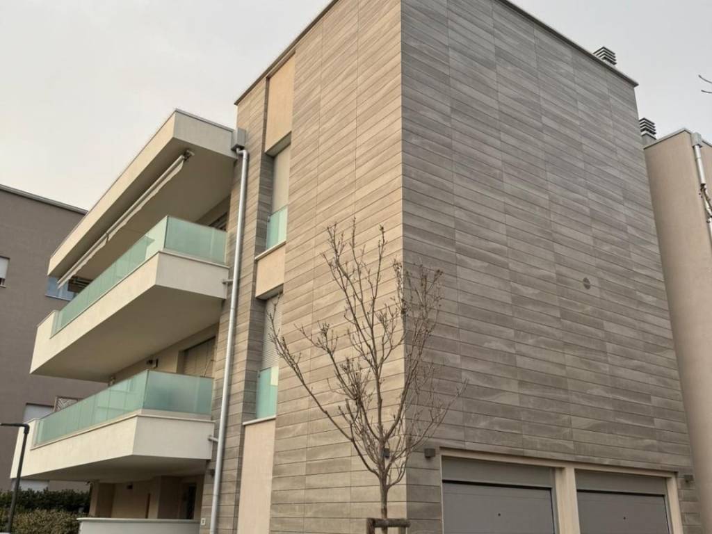 Appartamento a Modena in Via Fausta Massolo - Foto 2