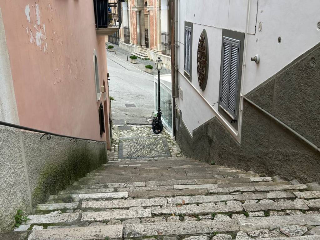 Appartamento a Gaeta in Salita Chiaromonte - Foto 2