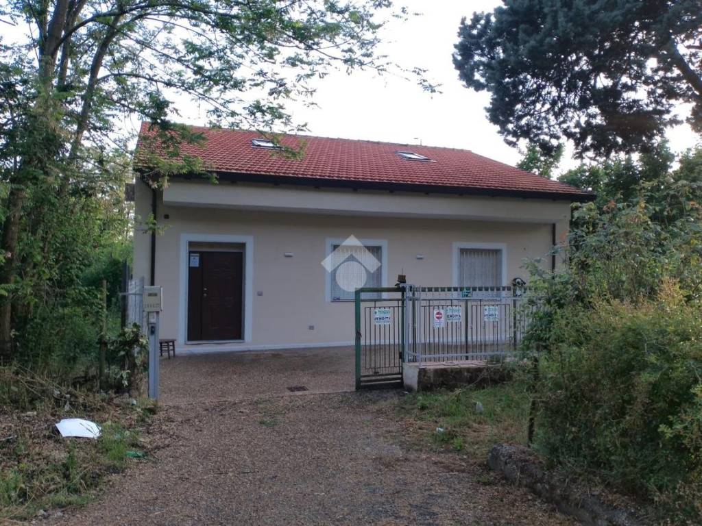 Casa indipendente a Pratola serra in VIA POSTO - CASE SPARSE - Foto 5