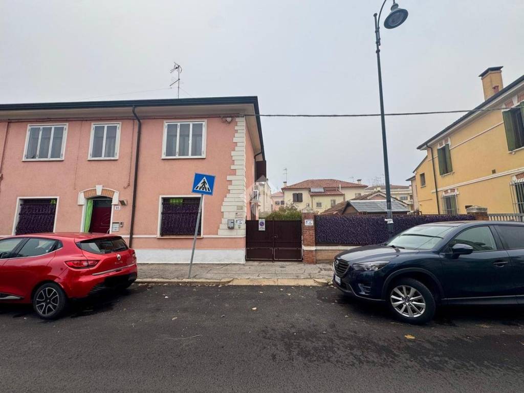 Appartamento a Rovigo in Viale Trieste, 80 - Foto 2