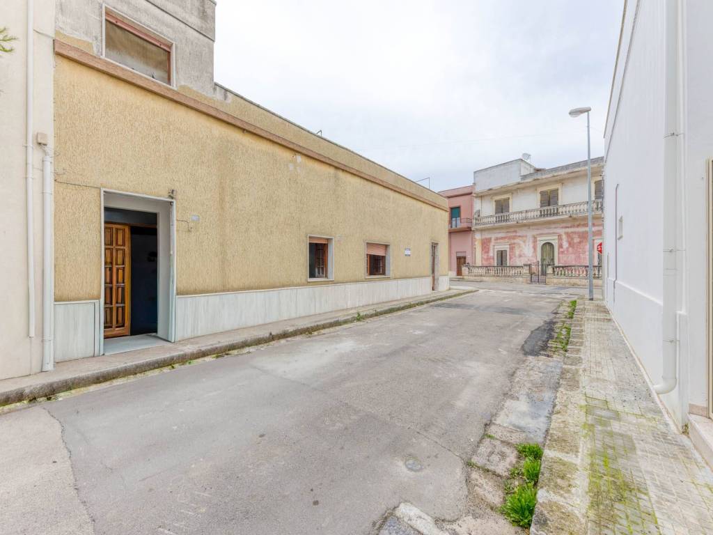 Appartamento a Presicce-acquarica in Via Piave, 19 - Foto 2