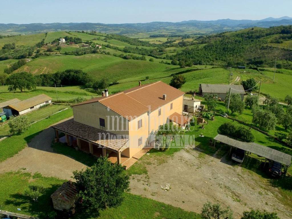 Rustico / casale a Manciano in Strada Vicinale dei Poderi, 46 - Foto 2