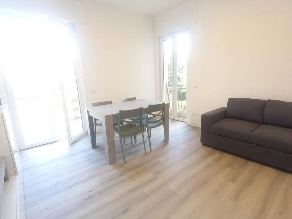 Appartamento a Camaiore in Via Francesco Petrarca, - Foto 2