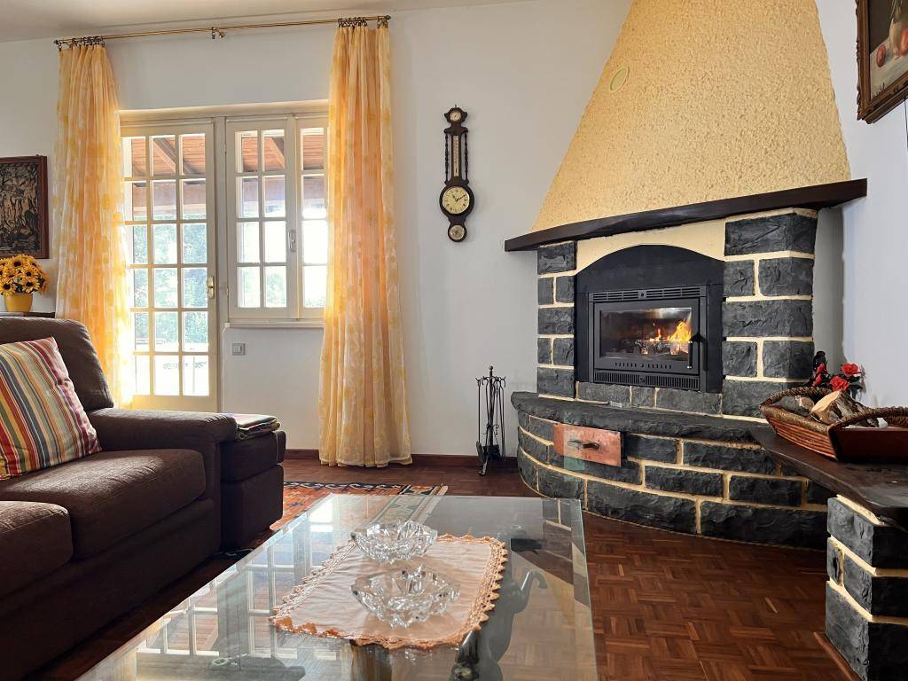 Villa a Centro valle intelvi in Via Fratelli Terragni - Foto 5