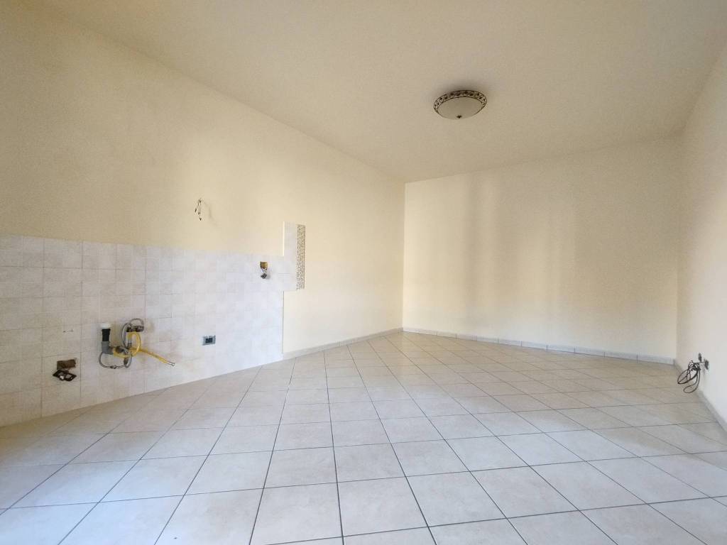 Appartamento a Quarrata in Via Fratelli Rosselli - Foto 4