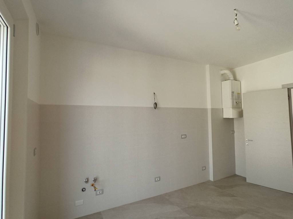 Appartamento a Parma in Piazza Caio Giulio Fedro, 9 - Foto 5