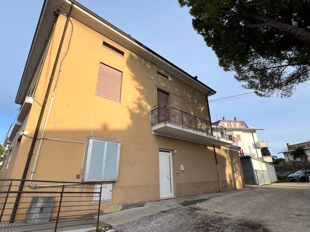 Villa a Vallefoglia in Viale Roma, 83 - Foto 2