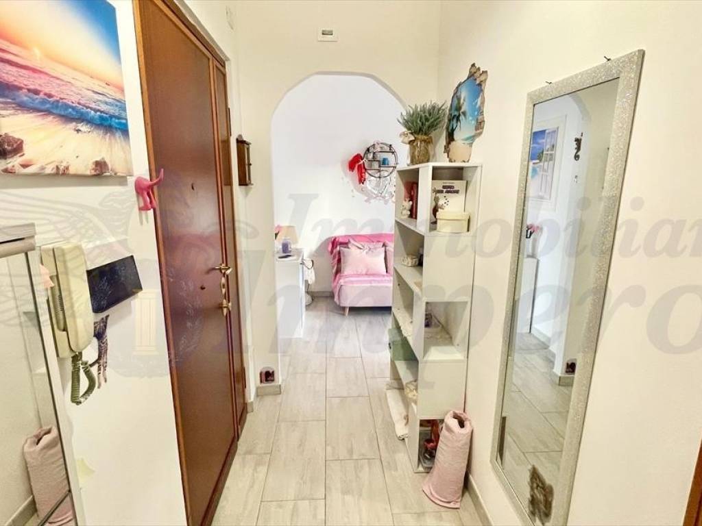 Appartamento a Pomezia in Via Svezia n.54 - Foto 2