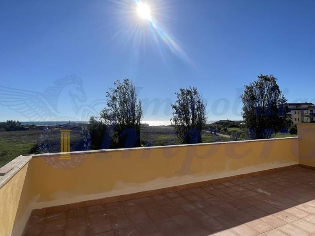 Appartamento a Ardea in Lungomare degli Ardeatini 73 - Foto 2