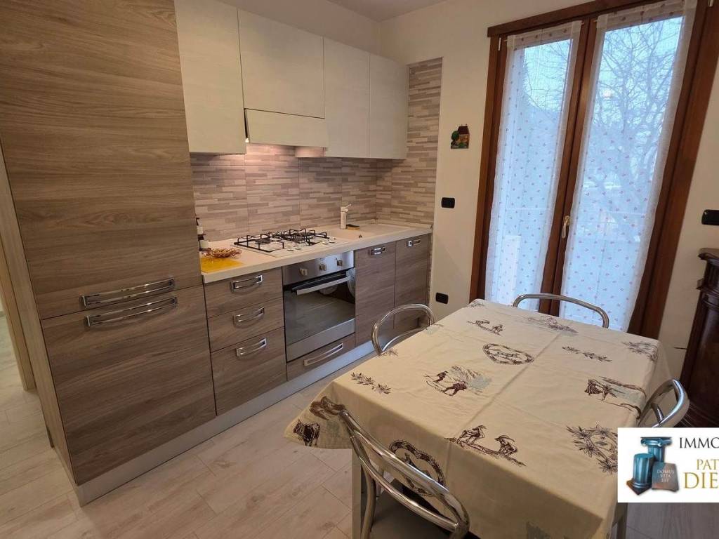 Appartamento a Aosta in Viale Giuseppe Garibaldi - Foto 2