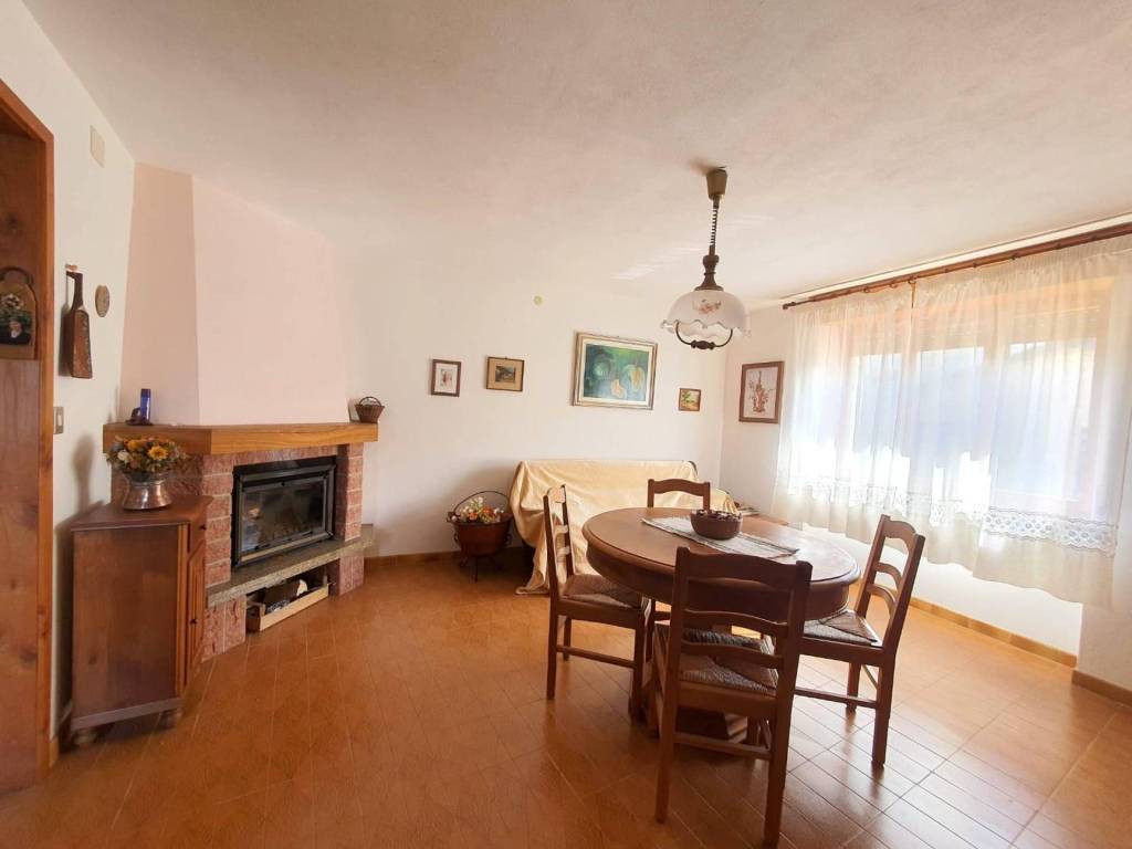 Villa a Verzegnis in Via Giuseppe Garibaldi, 11 - Foto 3