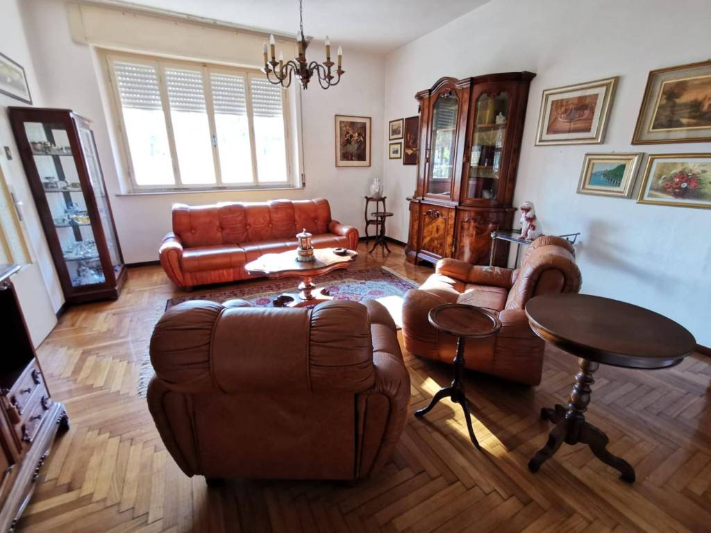 Villa a Codroipo in Viale F.A. Duodo, 103 - Foto 4