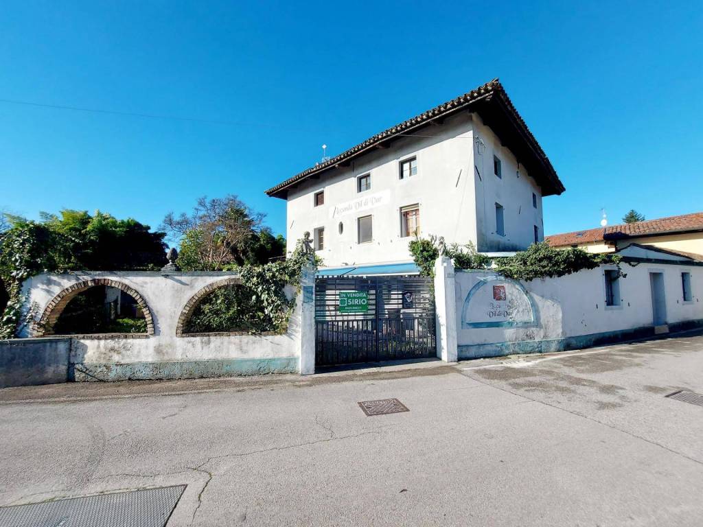 Villa a Varmo in Via A. Robbiani, 7 - Foto 2