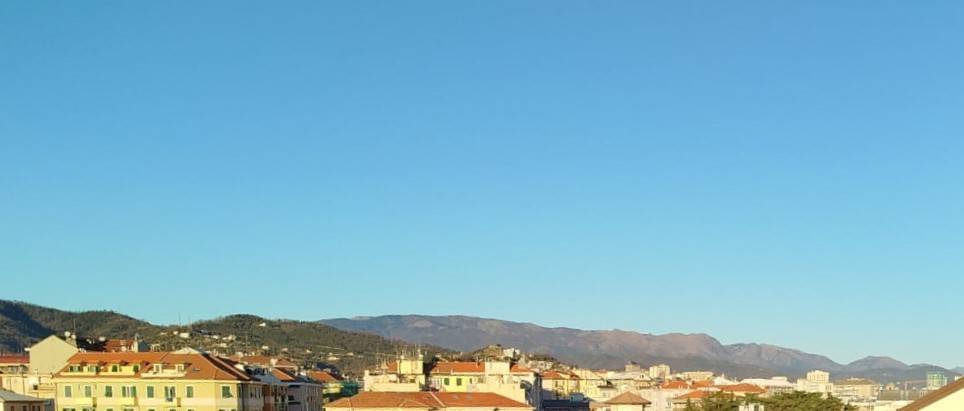Appartamento a Savona in Via Gaetano Donizetti - Foto 2