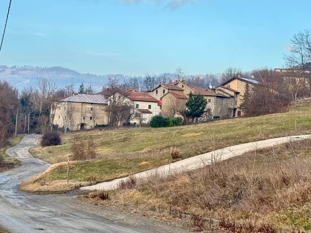 Casa indipendente a San benedetto val di sambro in Via Rovinacci - Foto 2