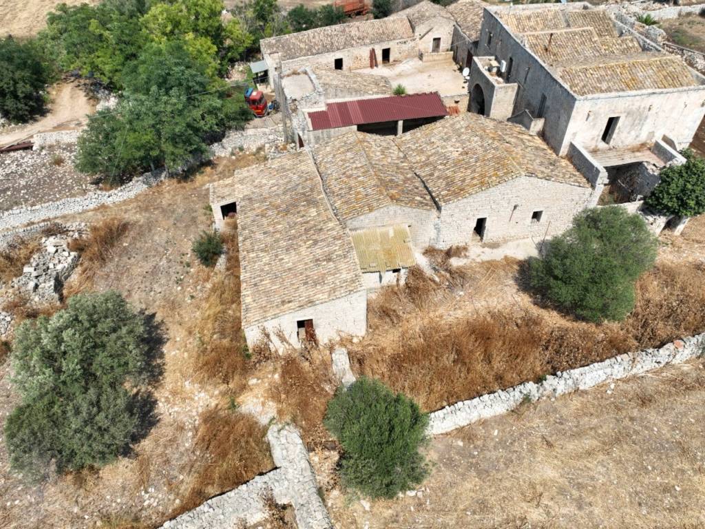 Rustico / casale a Rosolini in Contrada Commaldo - Foto 4