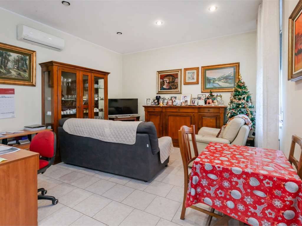 Appartamento a Paderno dugnano in Via Erba - Foto 3