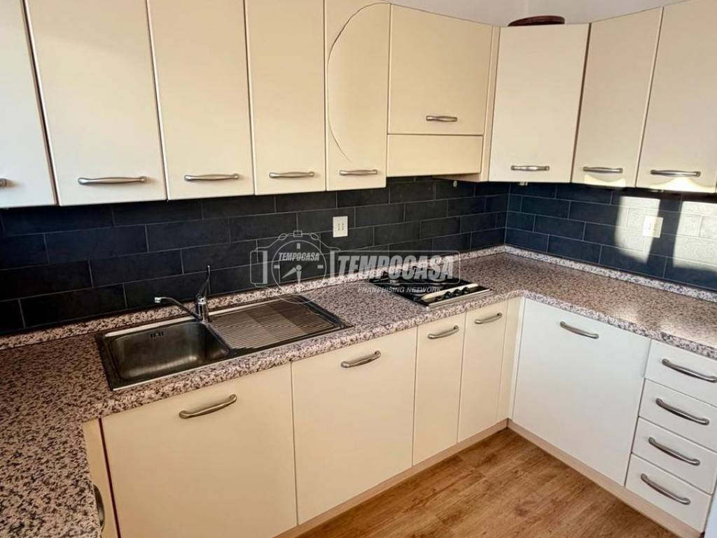 Appartamento a Sedico in Viale Trieste 11 - Foto 4