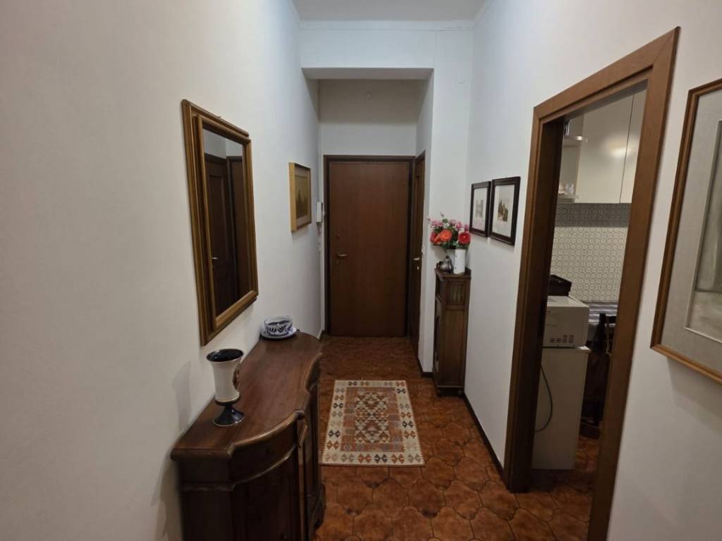 Appartamento a Parma in Via Luigi Mascherpa - Foto 2