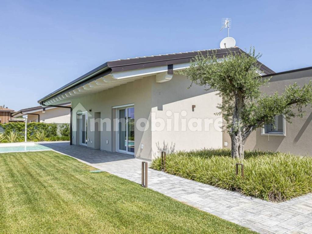 Villa a Cadorago in Via Giovanni Pascoli - Foto 3