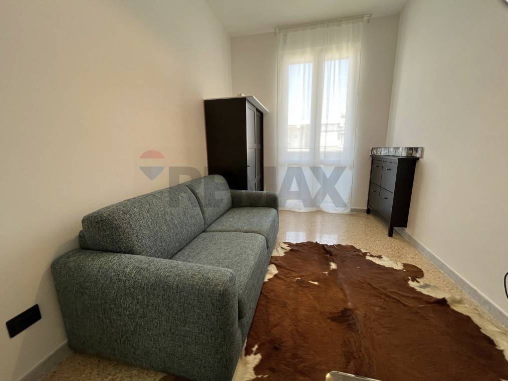 Appartamento a Brindisi in Largo Amedeo Avogadro, 2 - Foto 4