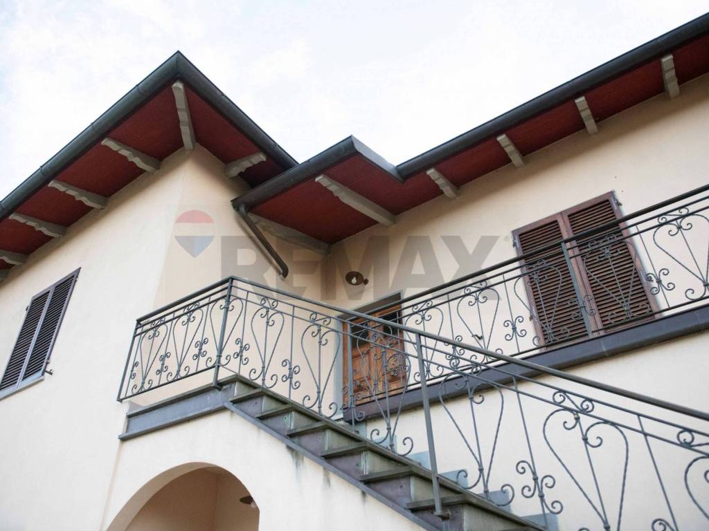 Villa a Poppi in VIA ARETINA, 50 - Foto 3
