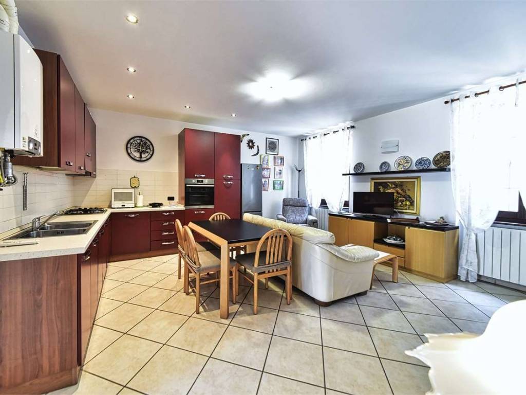 Appartamento a Gerenzano in Via San Giacomo, 4 - Foto 4