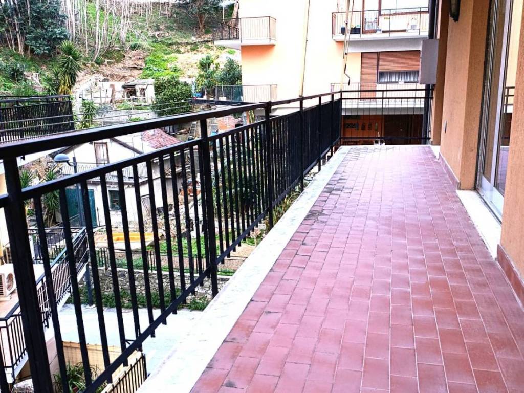 Appartamento a Cogoleto in via gioiello, 18 - Foto 5