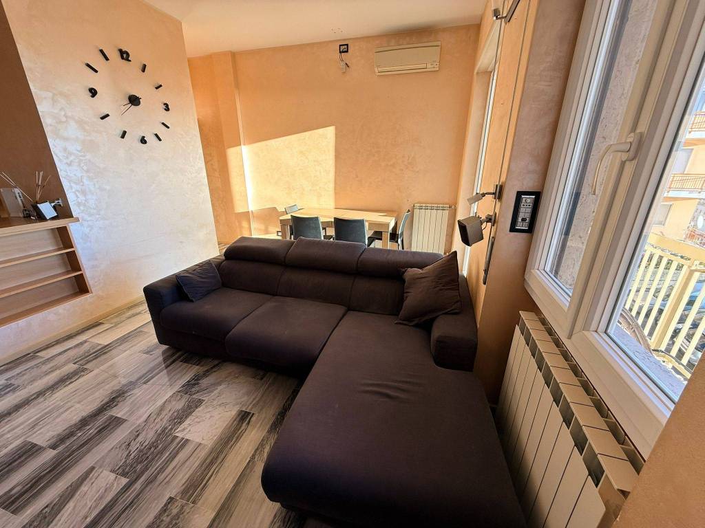 Appartamento a Imperia in Via Ivanoe Amoretti - Foto 3